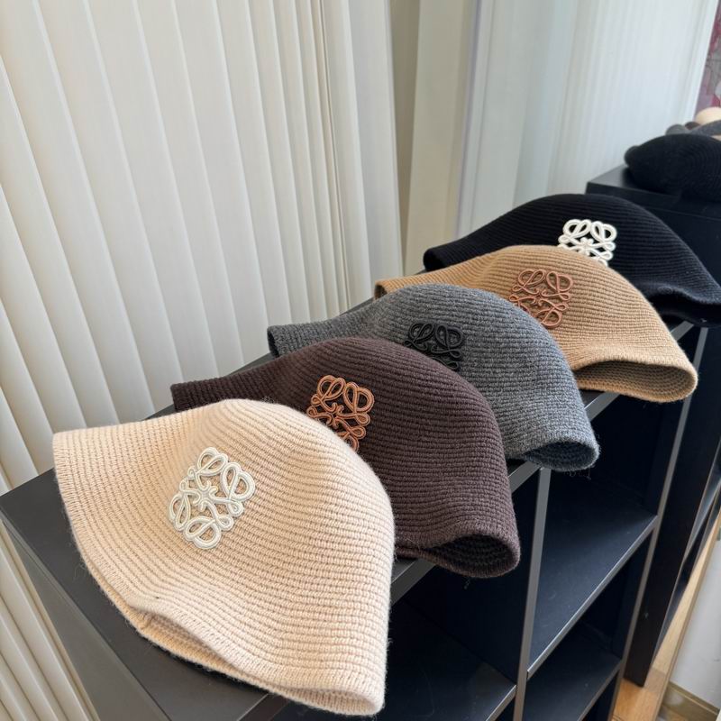Loewe hat dx72
